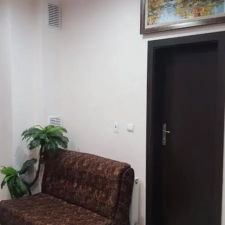 Chinar 08 Гостевой дом *